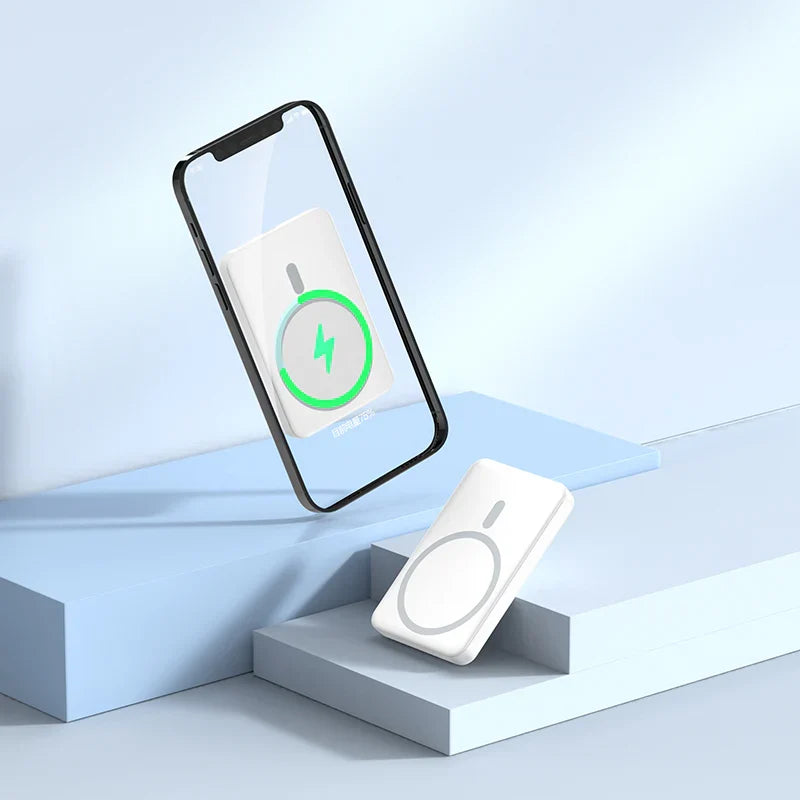 5000mAh Ultra-Thin Magnetic Wireless Power Bank
